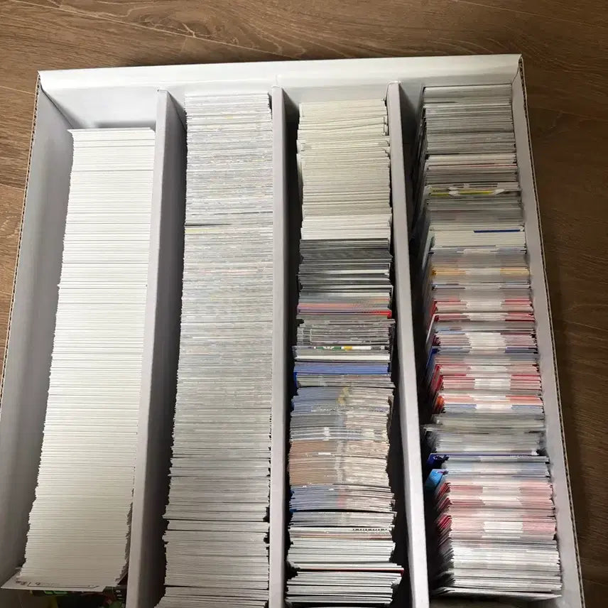 [BUNJANG] Assorted Sports Cards Bundle / 스포츠카드(해외축구, NBA, MLB, NFL, NHL 등)
