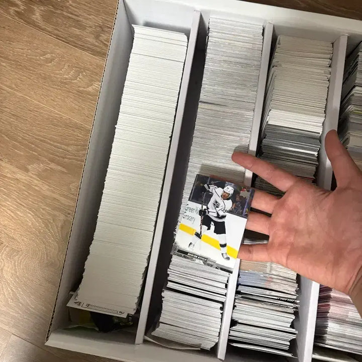 [BUNJANG] Assorted Sports Cards Bundle / 스포츠카드(해외축구, NBA, MLB, NFL, NHL 등)