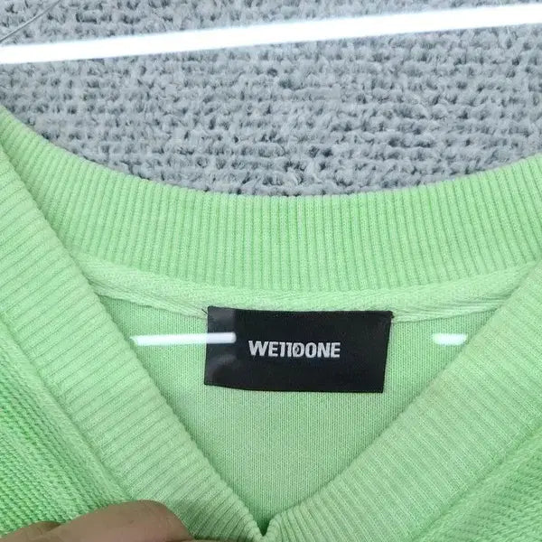 [BUNJANG] Well Done Light Green Vintage Sweatshirt / 웰던 라이트 그린 빈티지 스웻셔츠 맨투맨 S