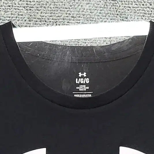 [BUNJANG] Under Armour Printed Black Training T-shirt / 언더아머 프린팅 블랙 트레이닝 반팔티 L/G/G