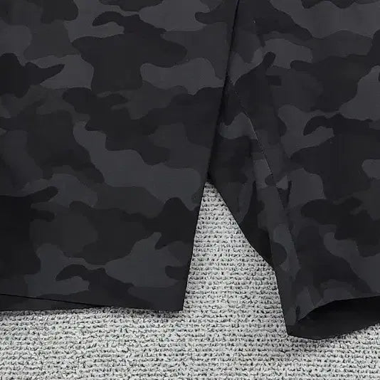 [BUNJANG] Uniqlo Military Black Shorts S / 유니클로 밀리터리 블랙 반바지 S