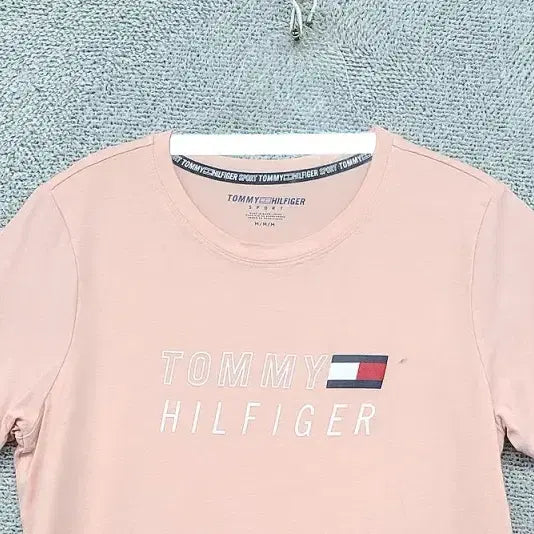 [BUNJANG] Tommy Hilfiger Printed Light Pink T-shirt / 타미힐피거 프린팅 라이트 핑크 반팔티 M/M/M