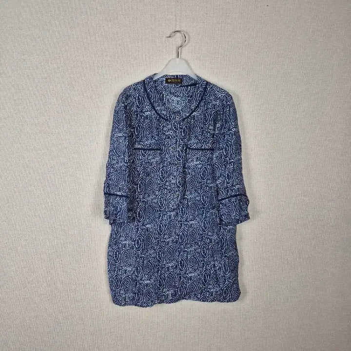 [BUNJANG] Blue Pattern Rayon Blouse / 