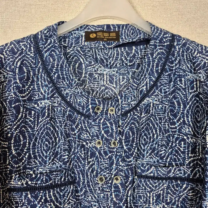 [BUNJANG] Blue Pattern Rayon Blouse / 