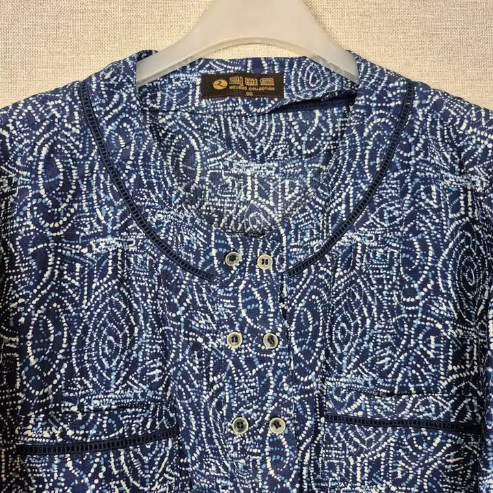 [BUNJANG] Blue Pattern Rayon Blouse / 