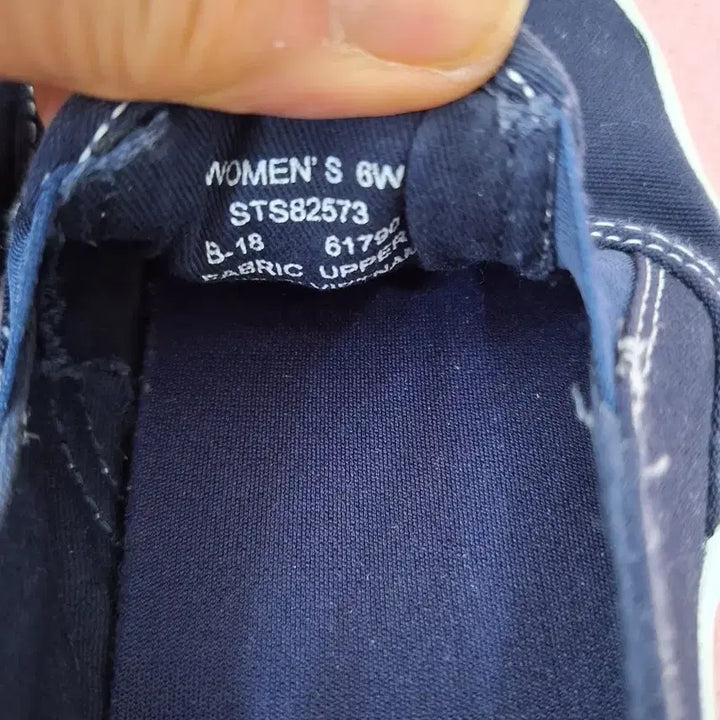 [BUNJANG] Navy Slip-on Sneakers - Women&
