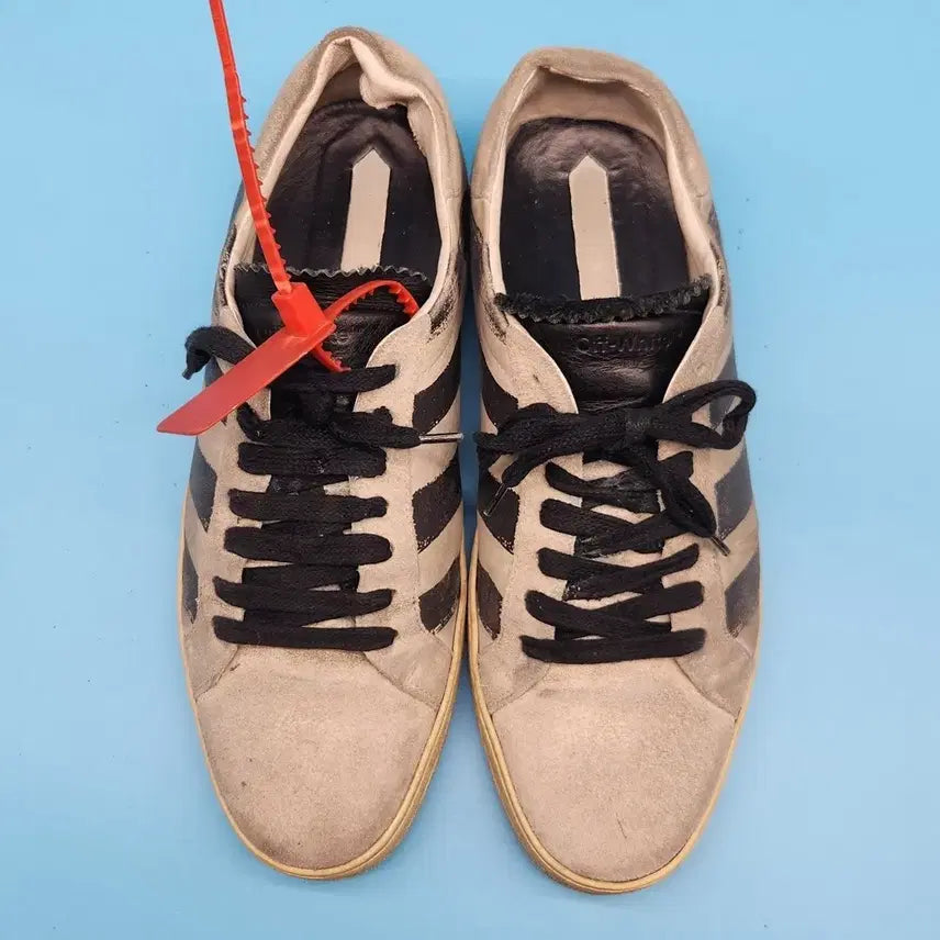 [BUNJANG] Off-White Leather Sneakers (Men&