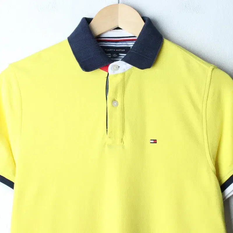 [BUNJANG] Tommy Hilfiger Short Sleeve Polo Shirt / (XS-S) 타미힐피거 반팔 카라 티셔츠 작은오염 노랑 한정판-185D7