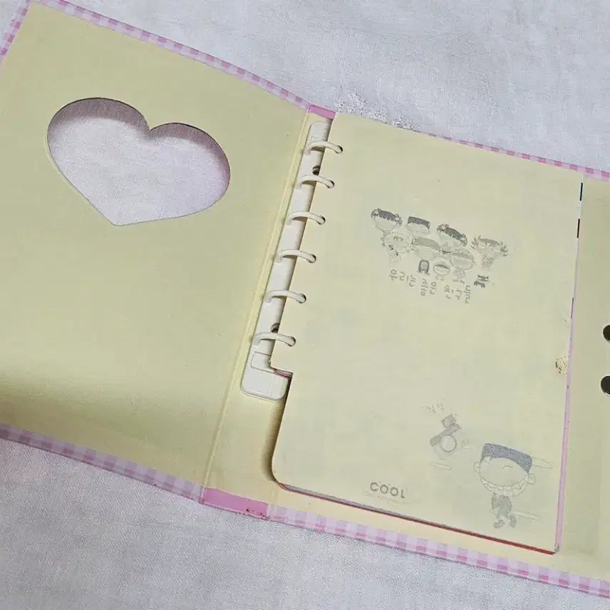 [BUNJANG] Retro Character Journal with Secret Key Lock / 고전문구 6공 다이어리 비밀 열쇠 잠금 코로 레트로 캐릭터 지류 스티커