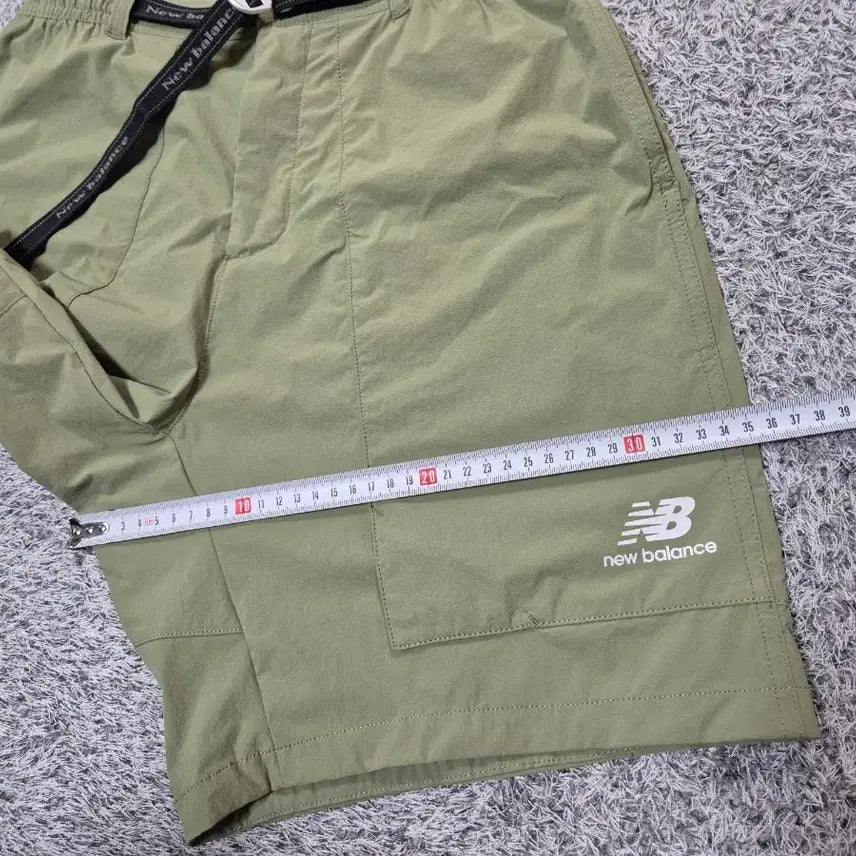 [SOLD OUT] 뉴발란스 남성 벨티드 카고 쇼츠 M(80)