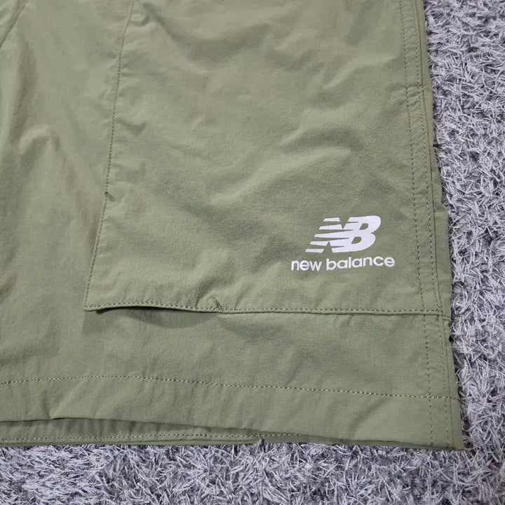 [SOLD OUT] 뉴발란스 남성 벨티드 카고 쇼츠 M(80)