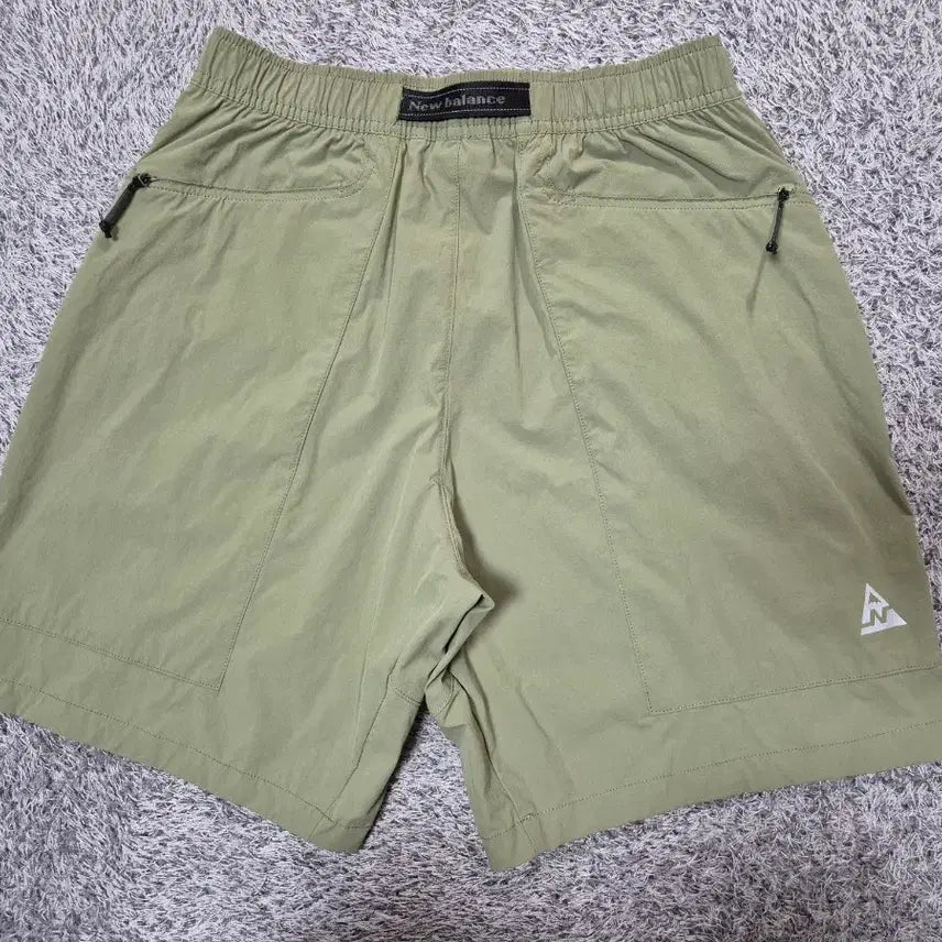 [SOLD OUT] 뉴발란스 남성 벨티드 카고 쇼츠 M(80)