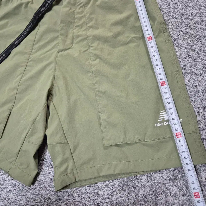 [SOLD OUT] 뉴발란스 남성 벨티드 카고 쇼츠 M(80)