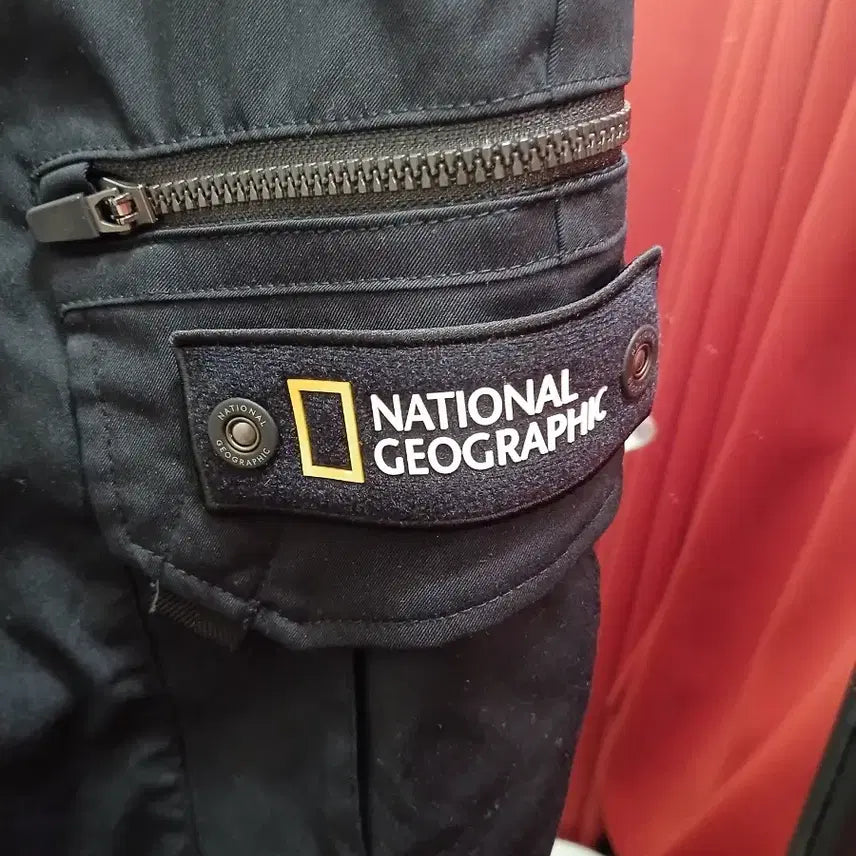 [BUNJANG] National Geographic Black Cargo Pants (Women&