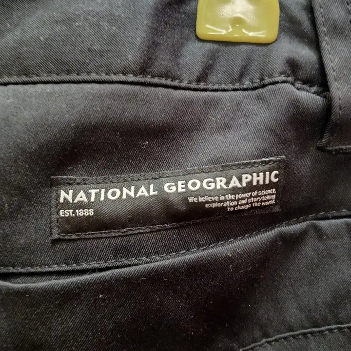 [BUNJANG] National Geographic Black Cargo Pants (Women&