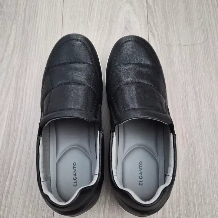 [SOLD OUT] 엘칸토 블랙 가죽 슬립온 여성 구두
