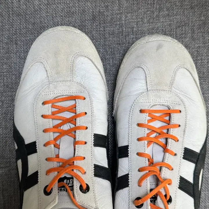 [SOLD OUT] 오니츠카타이거 멕시코 66 크림 블랙 265