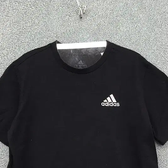 [BUNJANG] Adidas Black Training T-shirt / 아디다스 블랙 트레이닝 반팔티 M