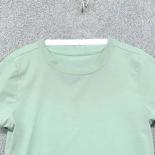 [BUNJANG] Andar Mint Training Short Sleeve T-shirt / 안다르 민트 트레이닝 반팔티 M