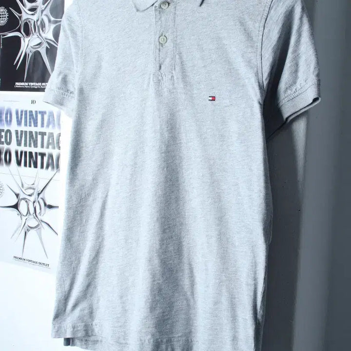 [BUNJANG] Tommy Hilfiger Small Logo Gray Polo T-shirt / (S-M) 타미힐피거 반팔 카라 티셔츠 스몰로고 그레이 기본-185DE