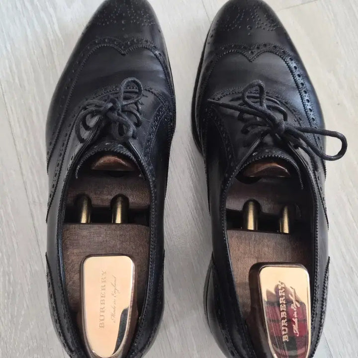 [BUNJANG] Burberry Whitchester Wingtip Shoes / 버버리 블랙 윙팁 남성 구두