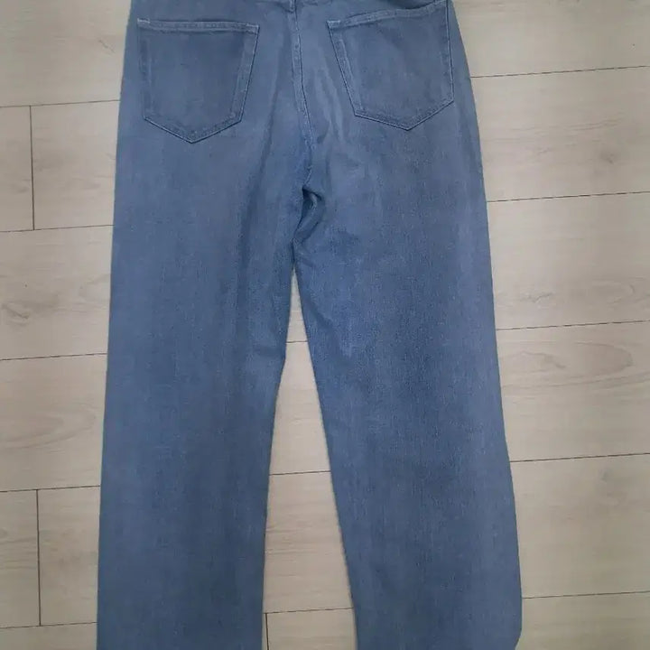 [SOLD OUT] [4] 오라리 25ss 셀비지 페이디드 라이트 와이드 데님