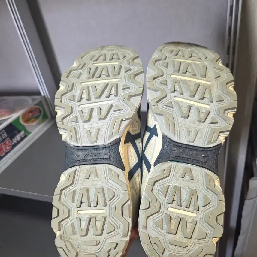 [BUNJANG] Asics Gel Venture 6 French Blue Sneakers / 아식스 젤 벤처6 프렌치 블루