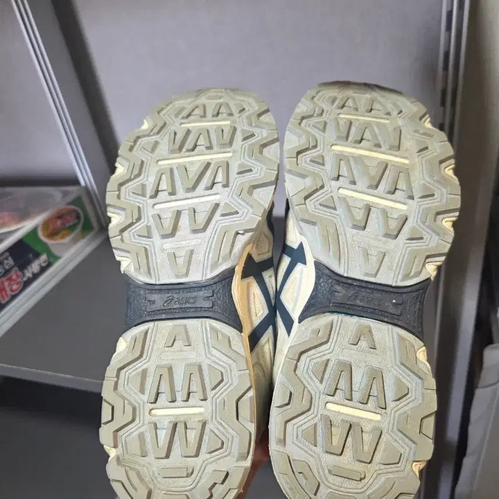 [BUNJANG] Asics Gel Venture 6 French Blue Sneakers / 아식스 젤 벤처6 프렌치 블루