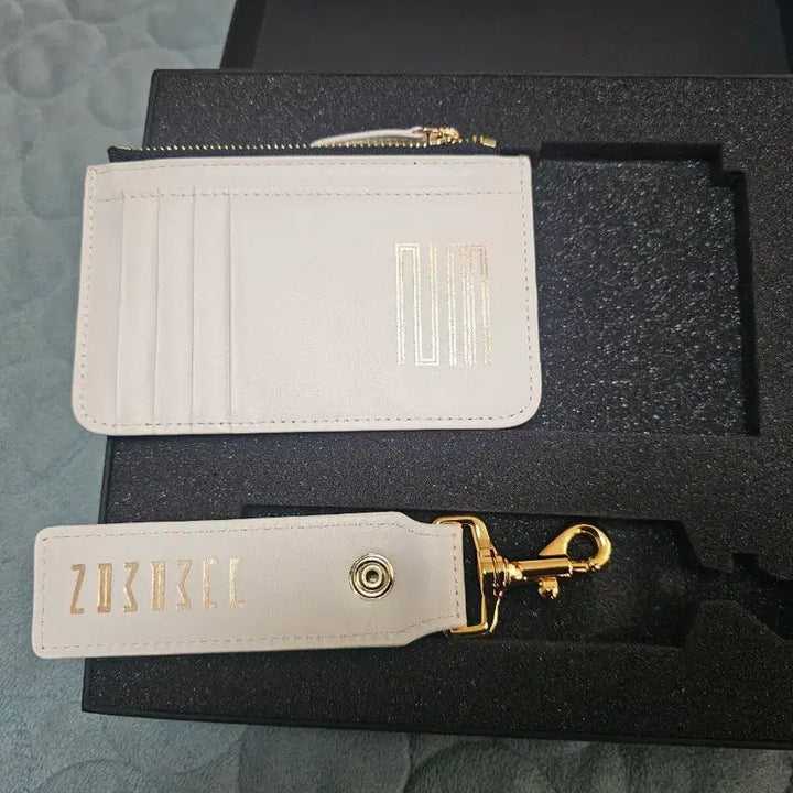 [BUNJANG] Jordan 11 Gratitude Card Wallet and Keyring Set / 조던11 그래티튜드 카드지갑 키링 세트 미사용 새상품이에요