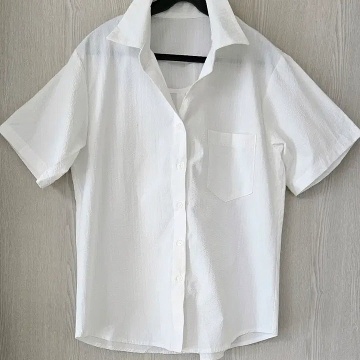 [BUNJANG] Seersucker Striped Short Sleeve Shirt / 화이트 반팔셔츠 새상품
