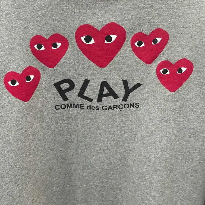 [SOLD OUT] 꼼데가르송 플레이 5 하트 후드집업