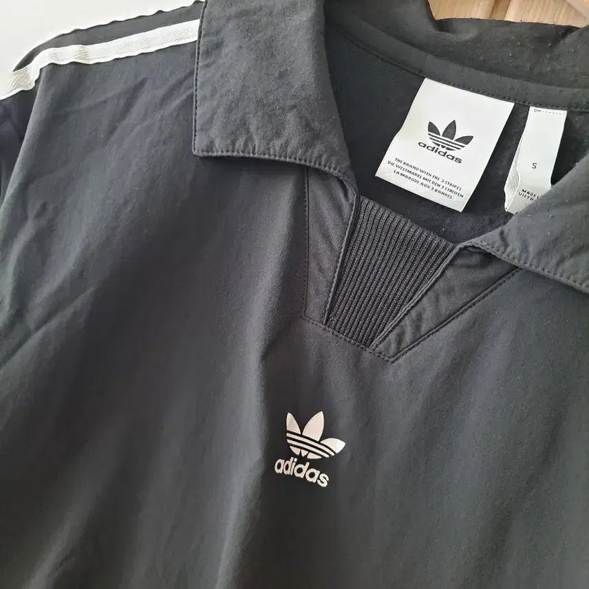 [SOLD OUT] 아디다스 삼선 블랙 긴팔 티셔츠