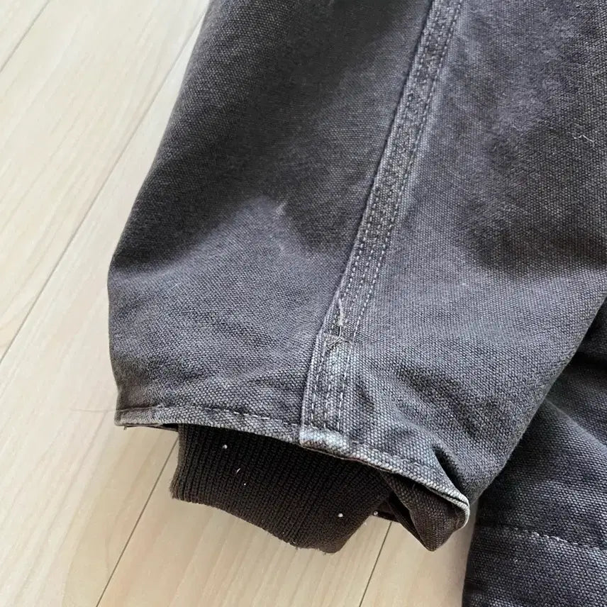[SOLD OUT] 칼하트 덕다켓 xl