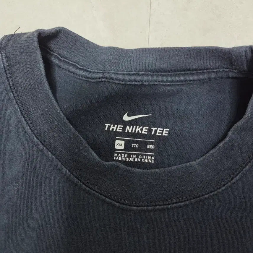 [BUNJANG] Nike World Tour Graphic Short Sleeve T-shirt / 나이키 월드투어 그래픽 반팔 티셔츠