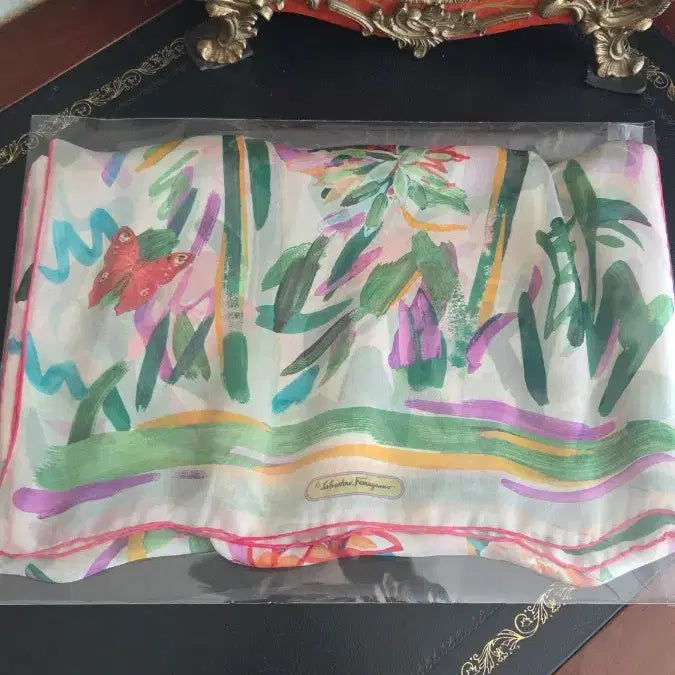 [BUNJANG] Ferragamo Silk Long Scarf / 페라가모. 실크 롱스카프