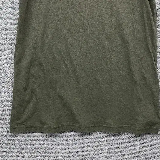 [BUNJANG] Under Armour Printing Khaki T-Shirt / 언더아머 프린팅 카키 반팔티 SM/P/P