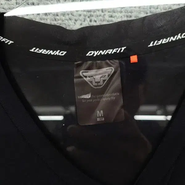 [BUNJANG] Dynafit Black Training T-Shirt / 다이나핏 블랙 트레이닝 반팔티 M (90)