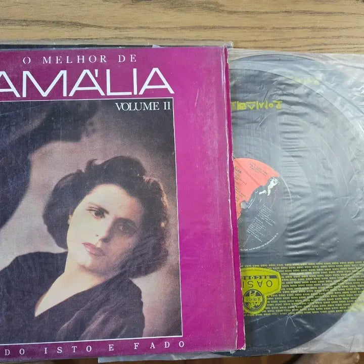 [BUNJANG] Amalia Rodrigues LP Record Album Set / 아말리아 호드리게스 Amalia Rodrigues LP 음반 2종 일괄