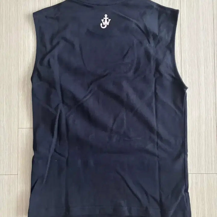 [BUNJANG] JW Anderson Look at Me Sleeveless Top / JW앤더슨 Look at Me 슬리브리스