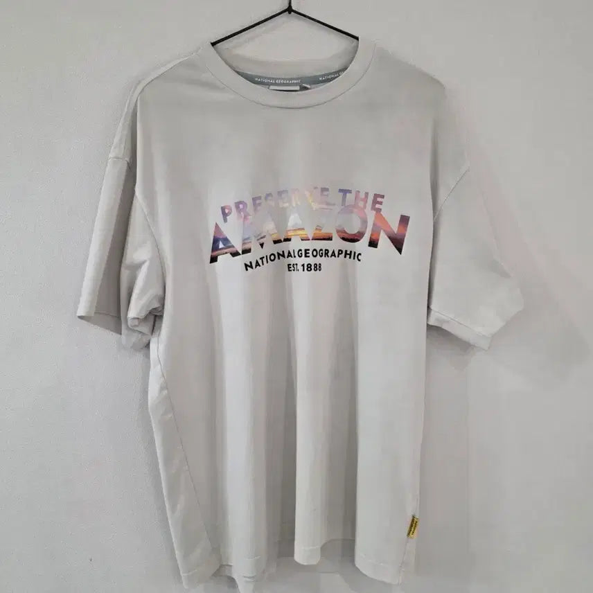 [SOLD OUT] 내셔널지오그래픽 아마존 반팔티 M