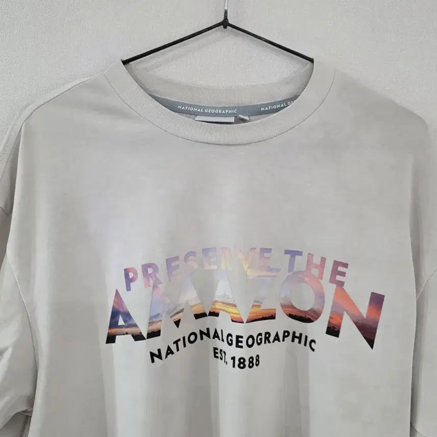 [SOLD OUT] 내셔널지오그래픽 아마존 반팔티 M