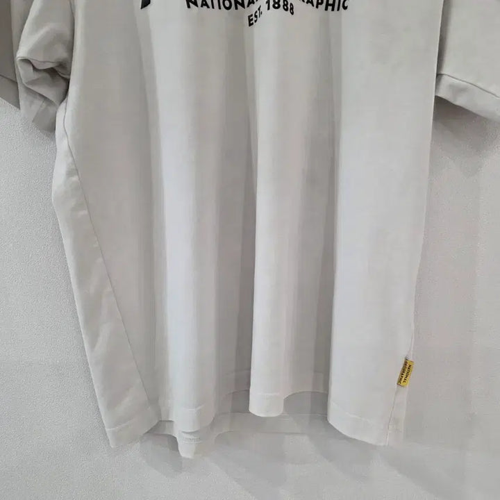 [SOLD OUT] 내셔널지오그래픽 아마존 반팔티 M