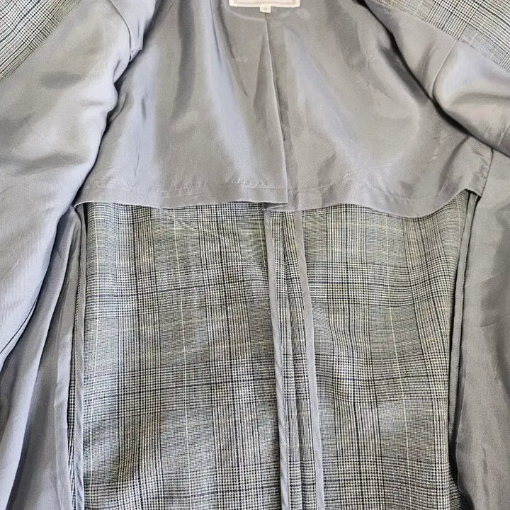 [BUNJANG] Burberry Check Double Button Wool Jacket / 버버리 체크 더블 버튼 순모 자켓 11(66)
