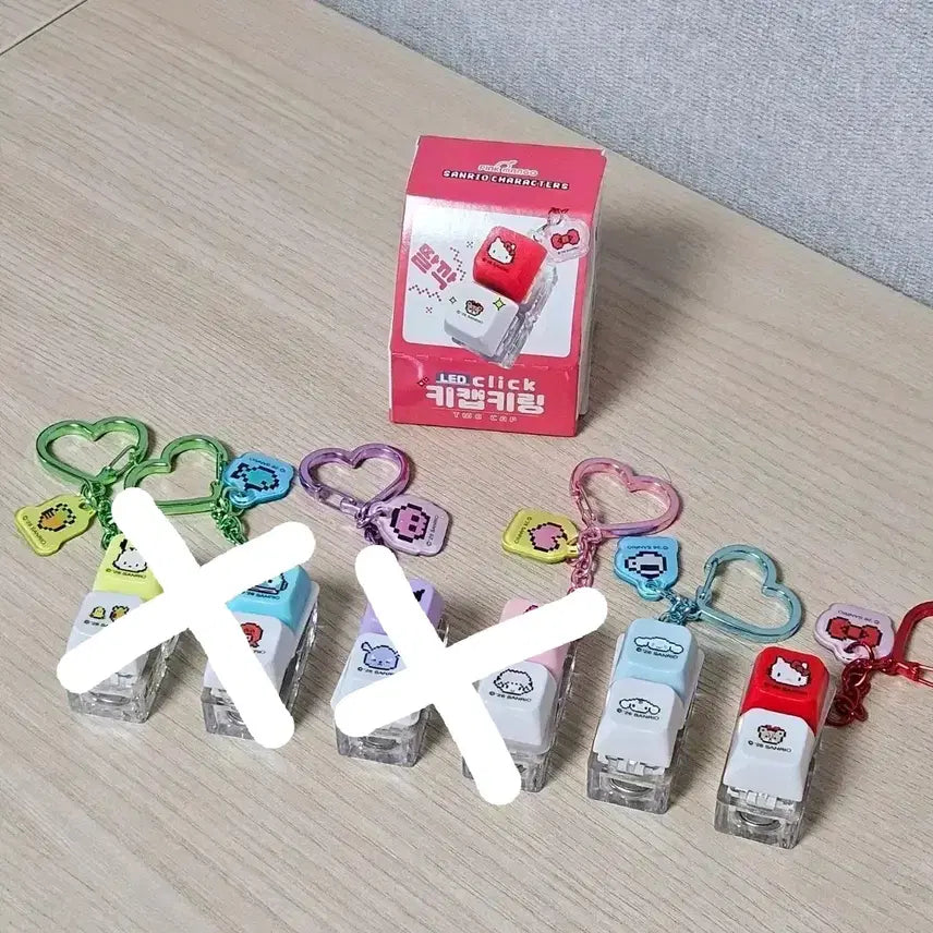 [BUNJANG] Sanrio LED Keycap Keyring Set / 산리오 LED 키캡 키링(포차코 한교동 쿠로미 마멜 시나모롤 키티)