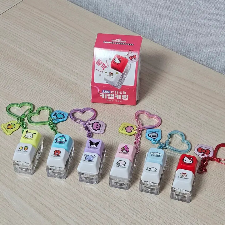 [BUNJANG] Sanrio LED Keycap Keyring Set / 산리오 LED 키캡 키링(포차코 한교동 쿠로미 마멜 시나모롤 키티)
