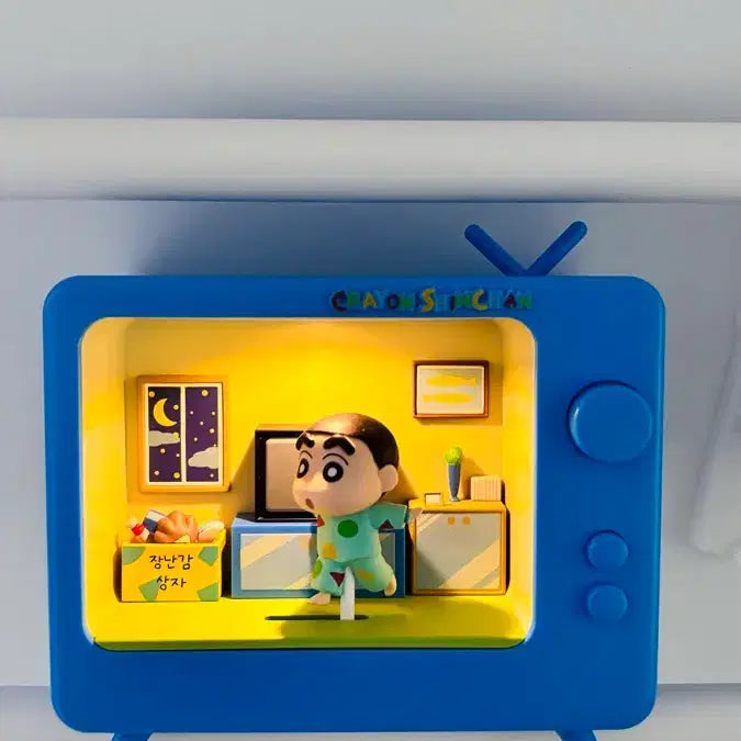 [SOLD OUT] 짱구 오르골 TV 무드등
