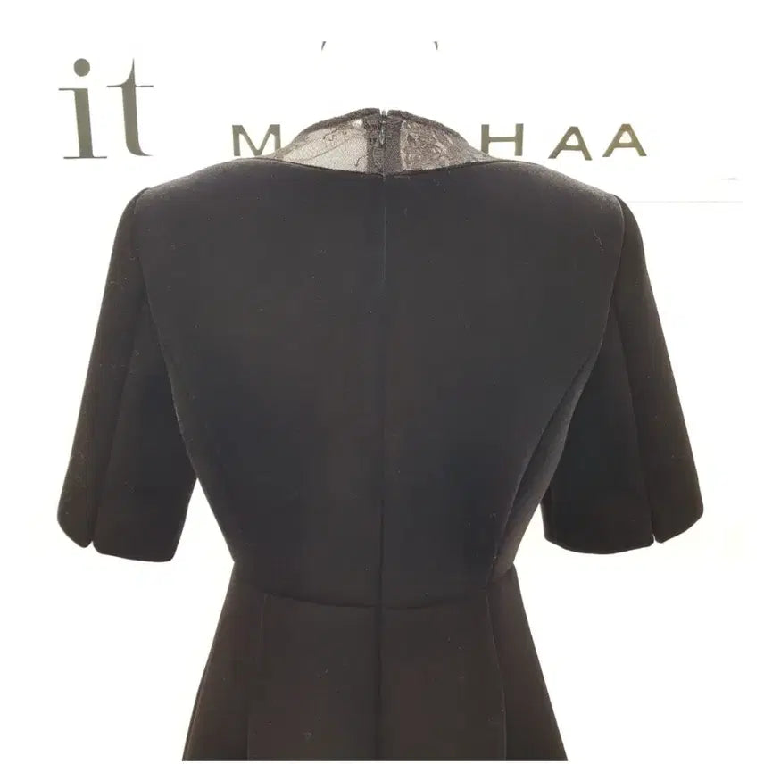 [BUNJANG] It MICHAA Fit and Flare Velvet Dress / 잇미샤 핏앤플레어 벨벳 원피스 택달린 새상품
