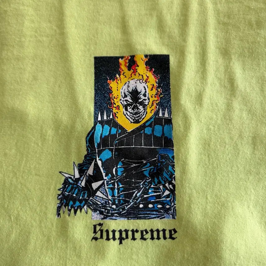 [BUNJANG] Supreme Ghost Rider Neon Green T-shirt / 슈프림 고스트 라이더 반팔티 네온 그린 L