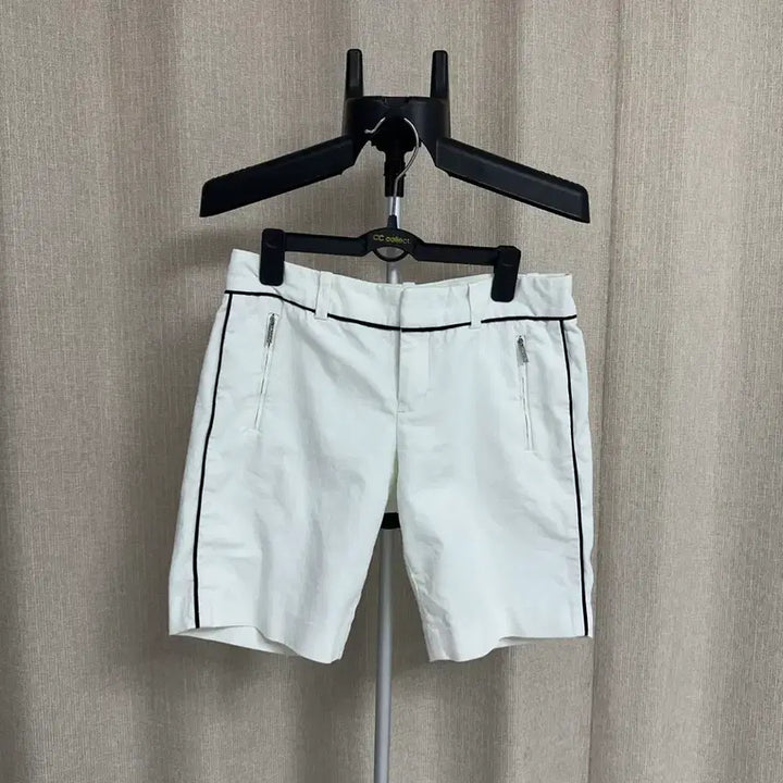 [SOLD OUT] 캘빈클라인 여자 반바지 4