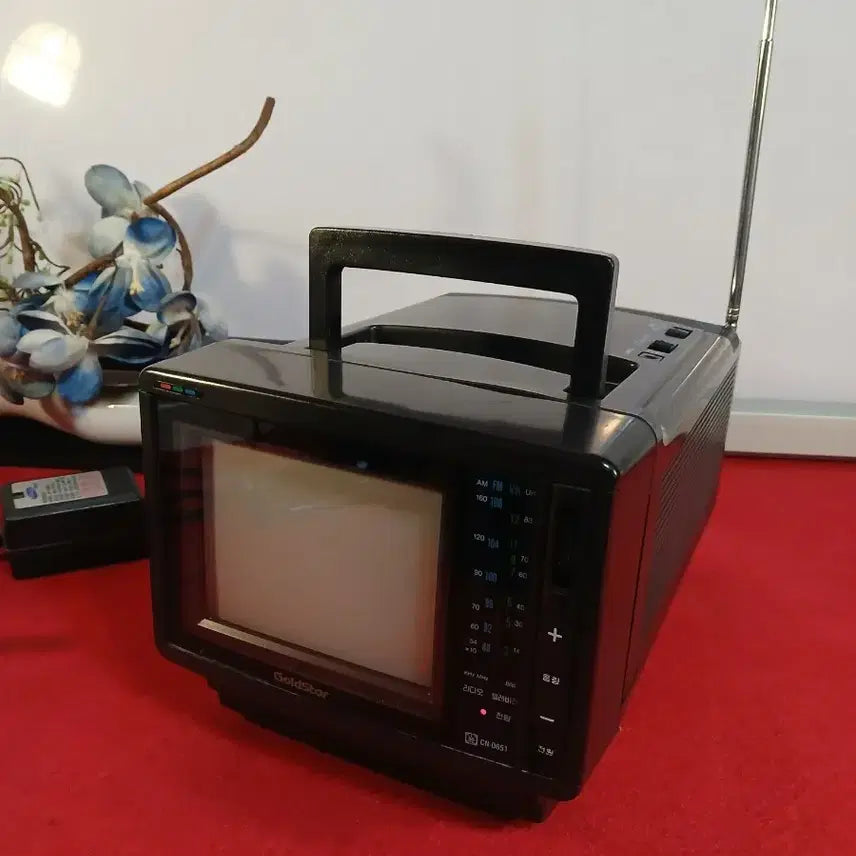 [BUNJANG] Goldstar Security Room TV (Radio, Video) / 골드스타 경비실TV(라디오,비디오)